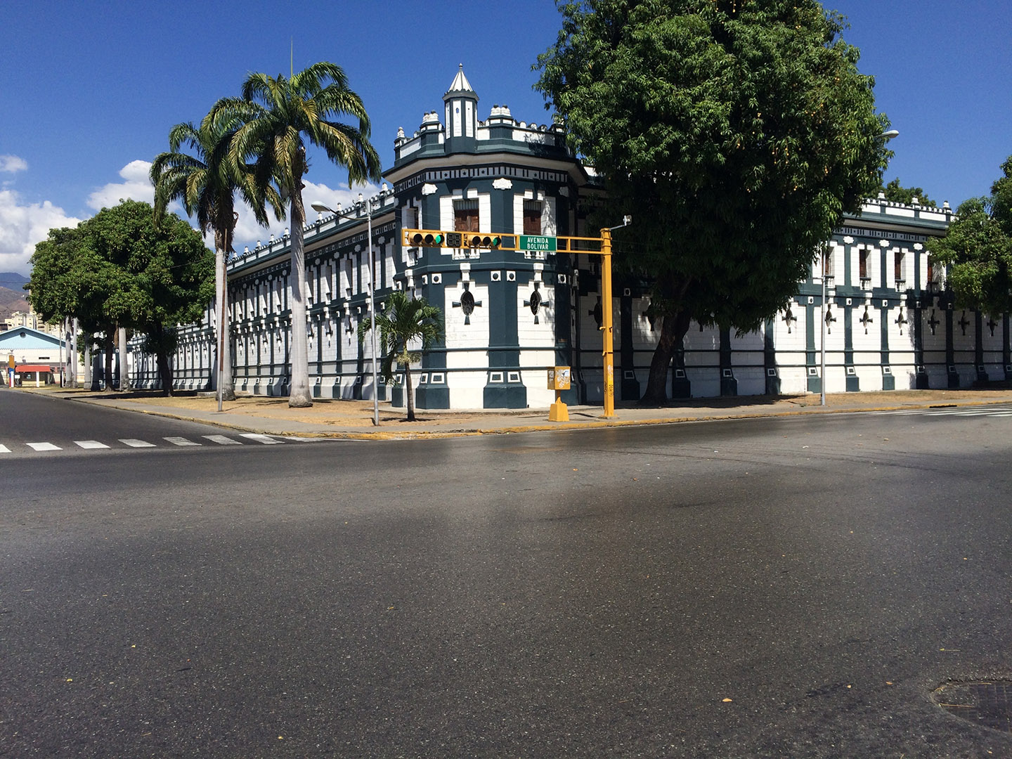 El viejo Cuartel Bolívar