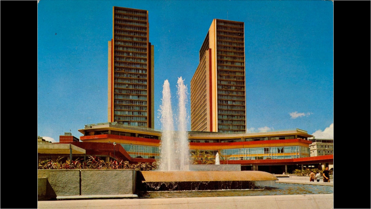12. La Plaza Diego Ibarra de Stoddard-Tábora