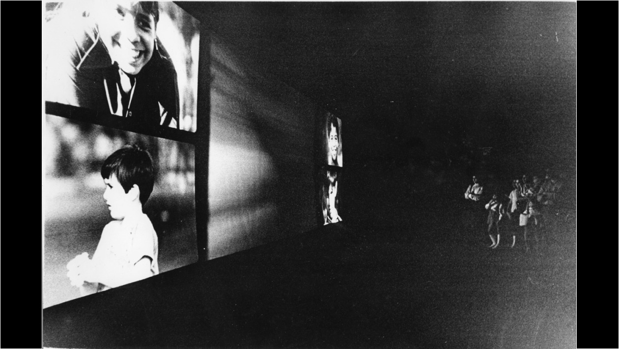 17.Caracas Ciudad Reto- Proyecciones Múltiples-La ciudad