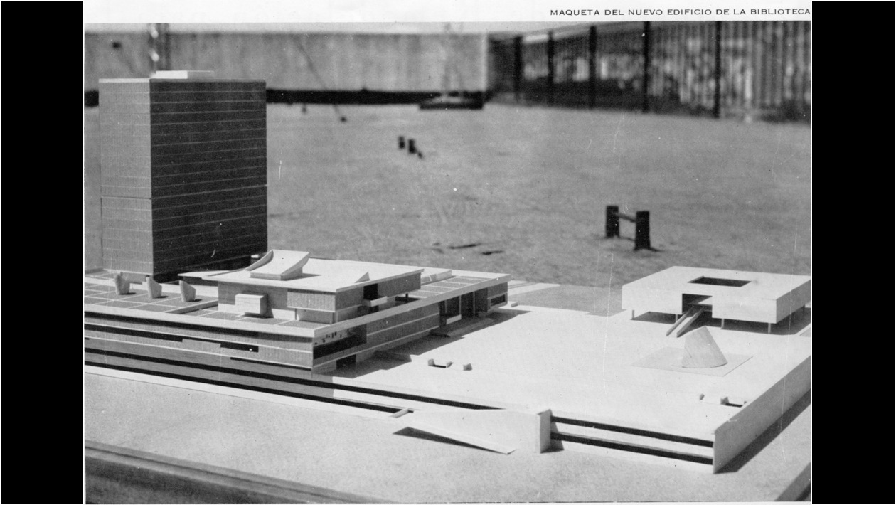 7.Biblioteca Nacional Maqueta
