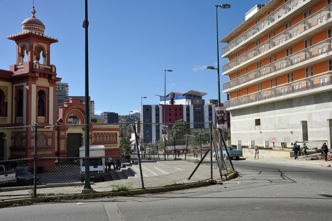 12. Nuevo Circo.  Otra versión de la Misión Vivienda.