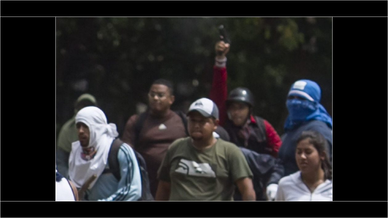 Paramilitares en acción 2