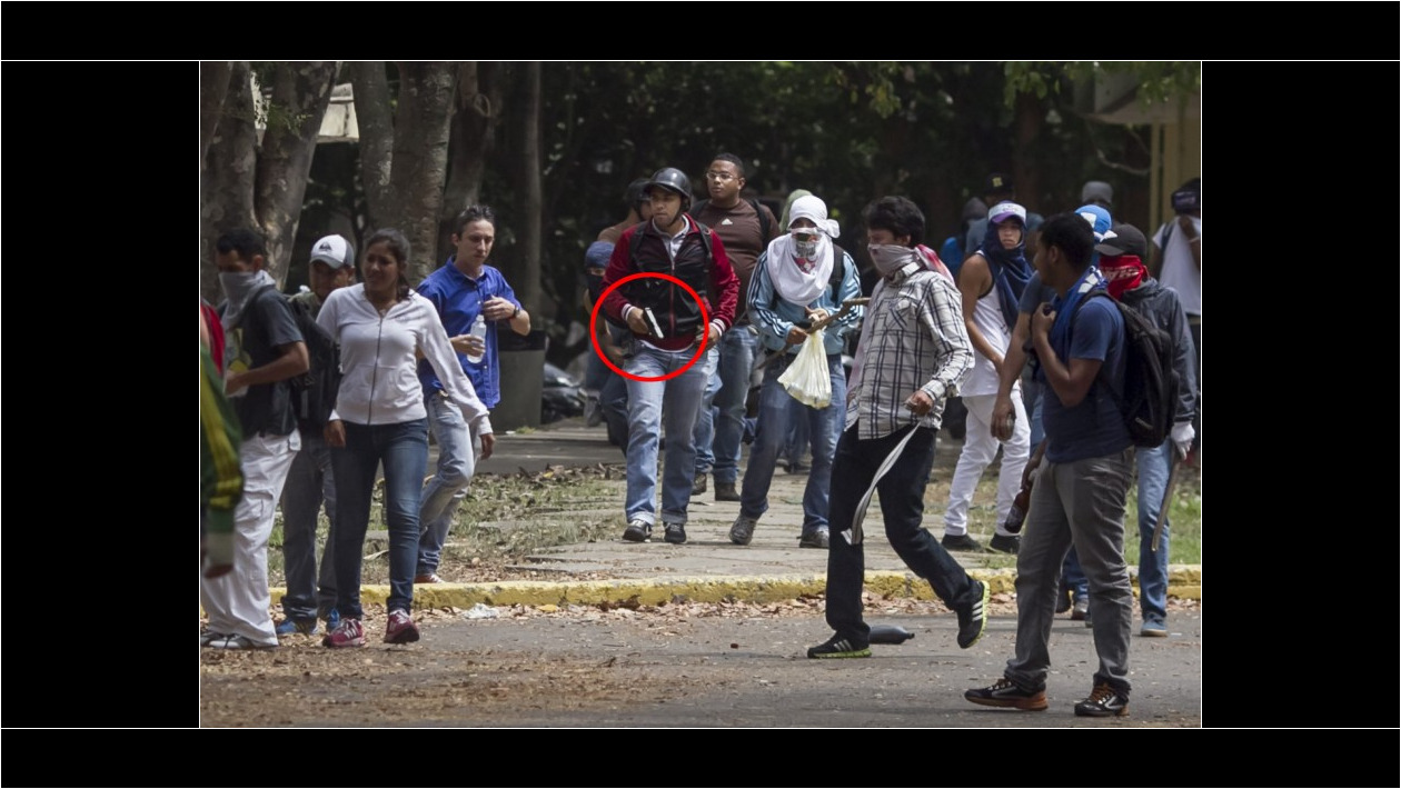Paramilitares en acción 3