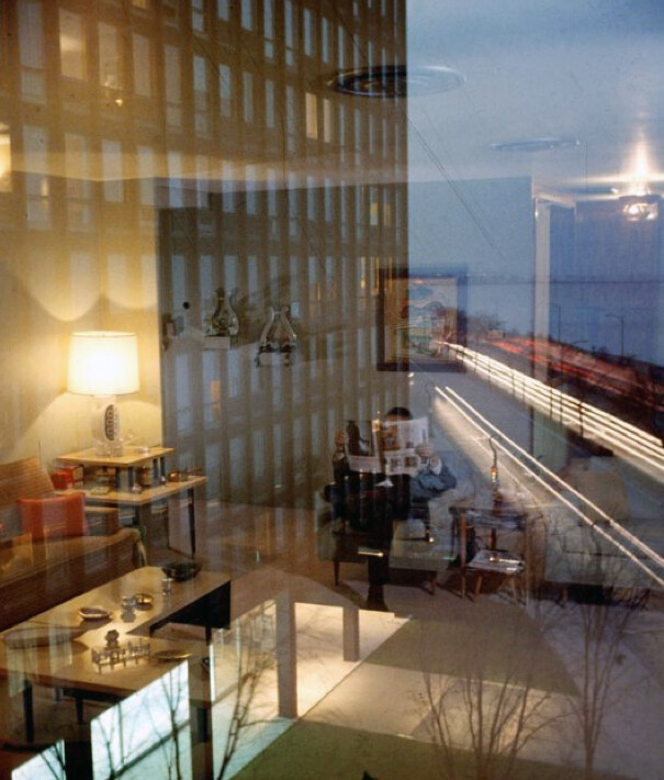 5.La ciudad reflejada en las vidrieras de Lake Shore Drive