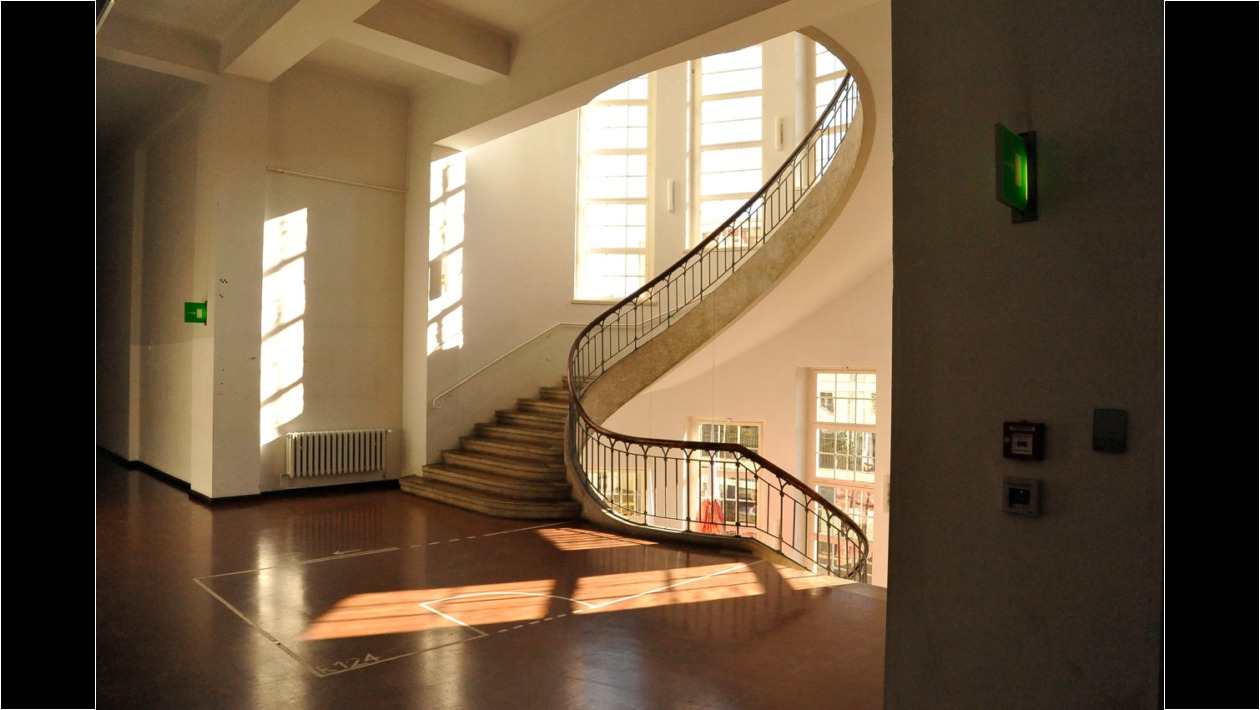 La escalera principal